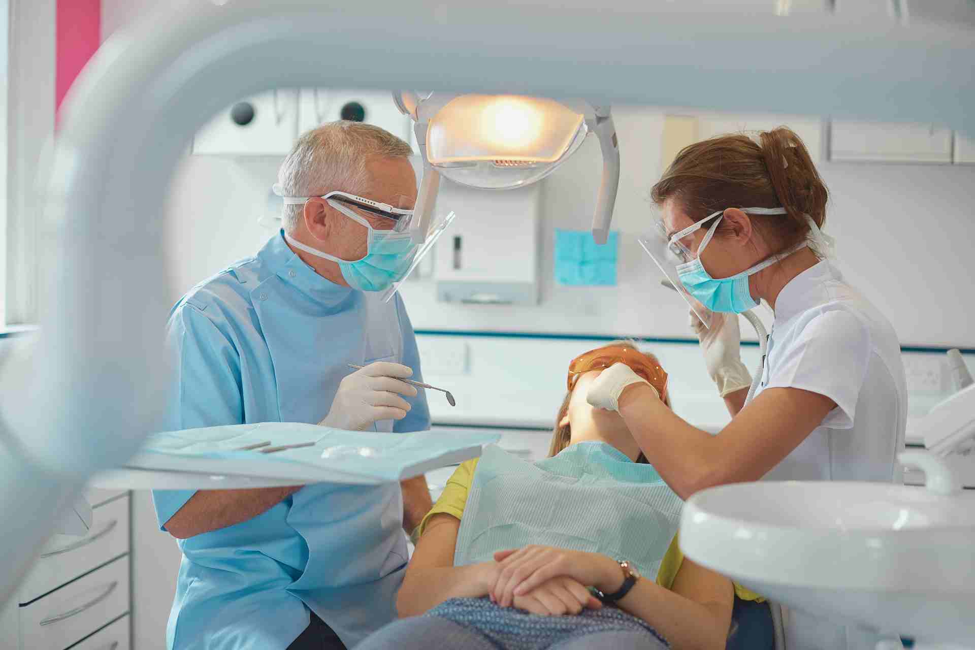 Dentist in Stuttgart, AR